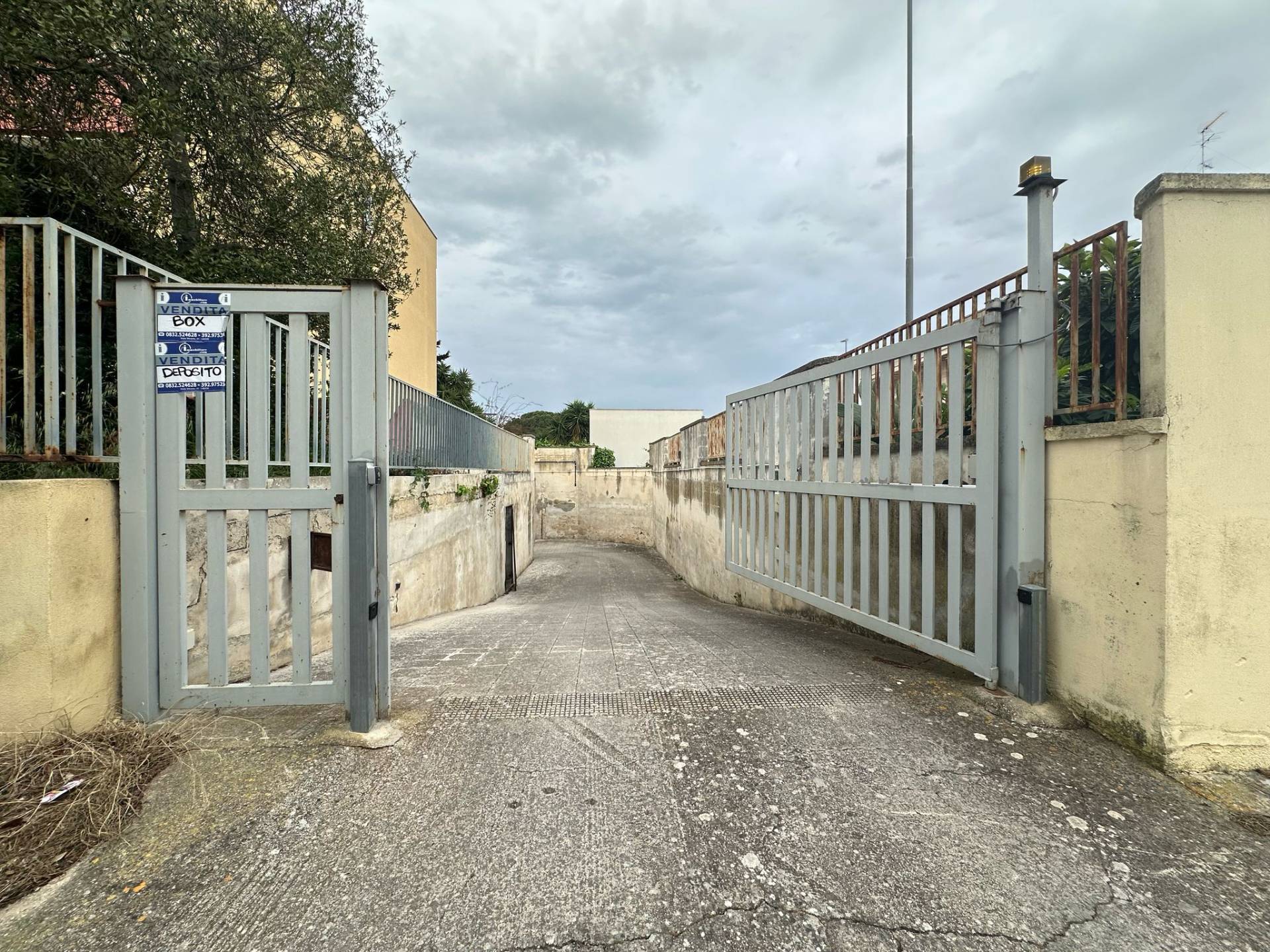 Box - Garage in vendita a Lecce, Zona Casermette