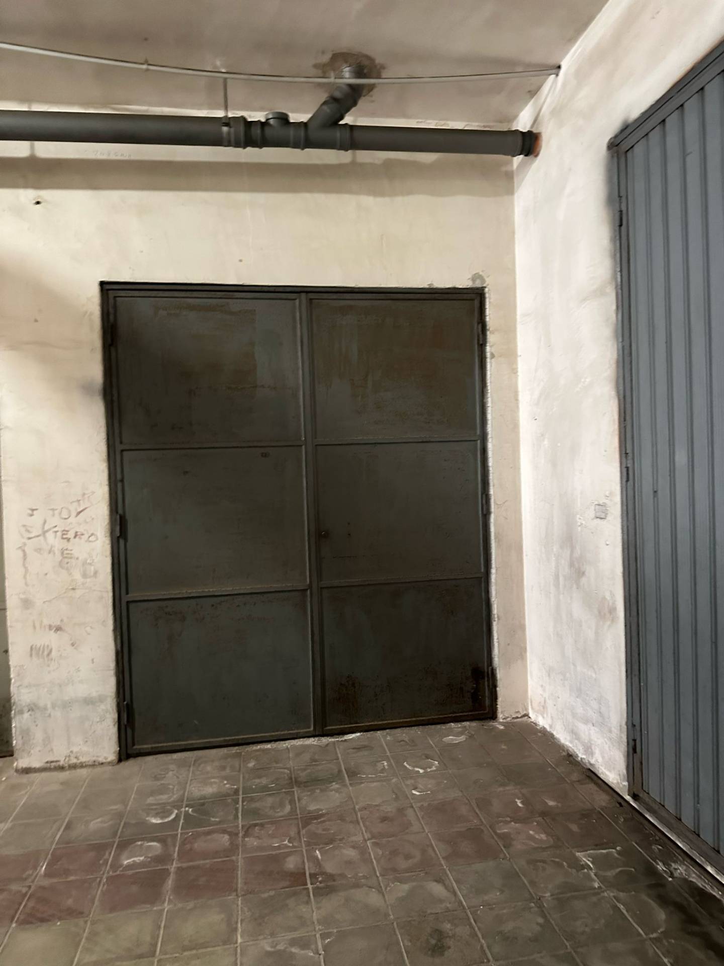 Box - Garage in vendita a Lecce, Zona Casermette