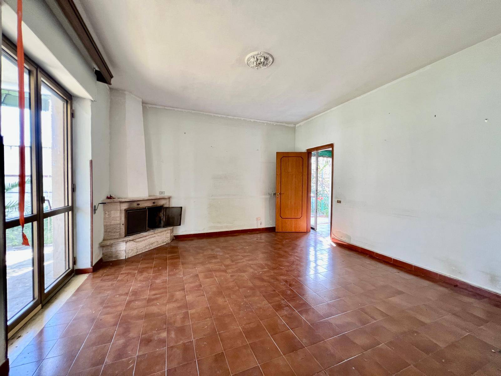 Villa Singola in vendita a Cavallino, Castromediano