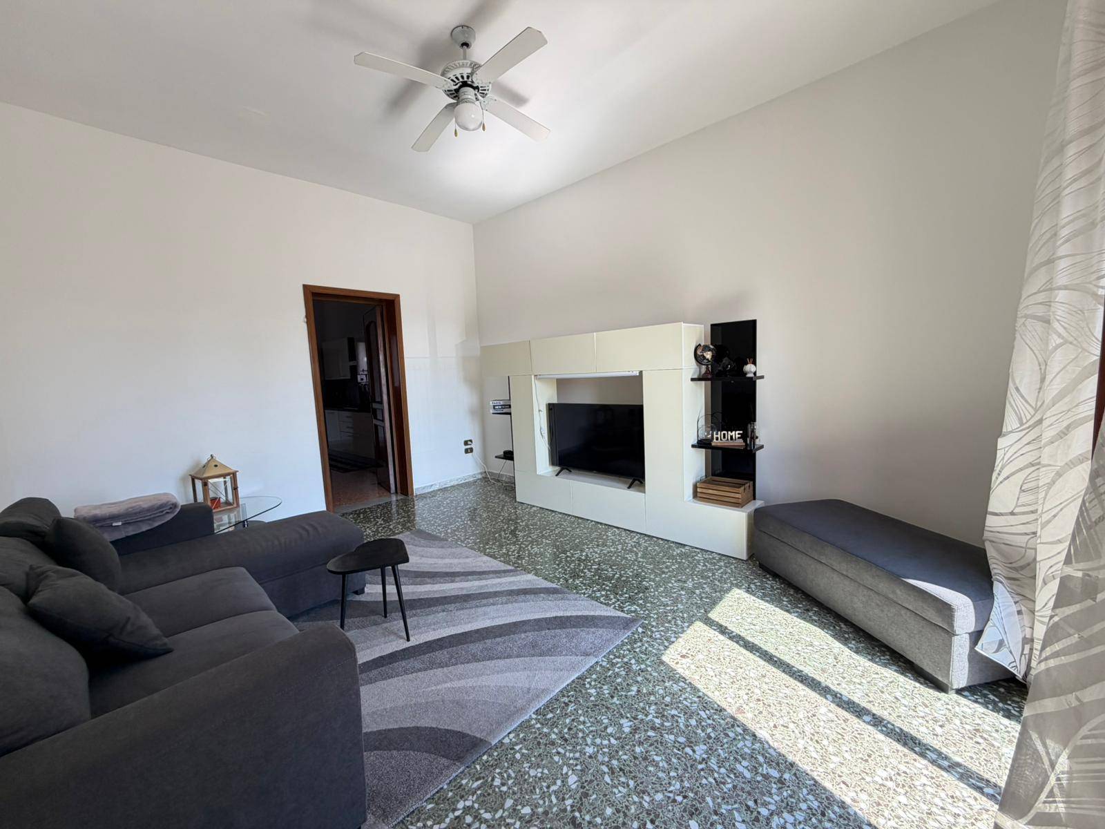 Appartamento in vendita a Lecce, Zona Casermette