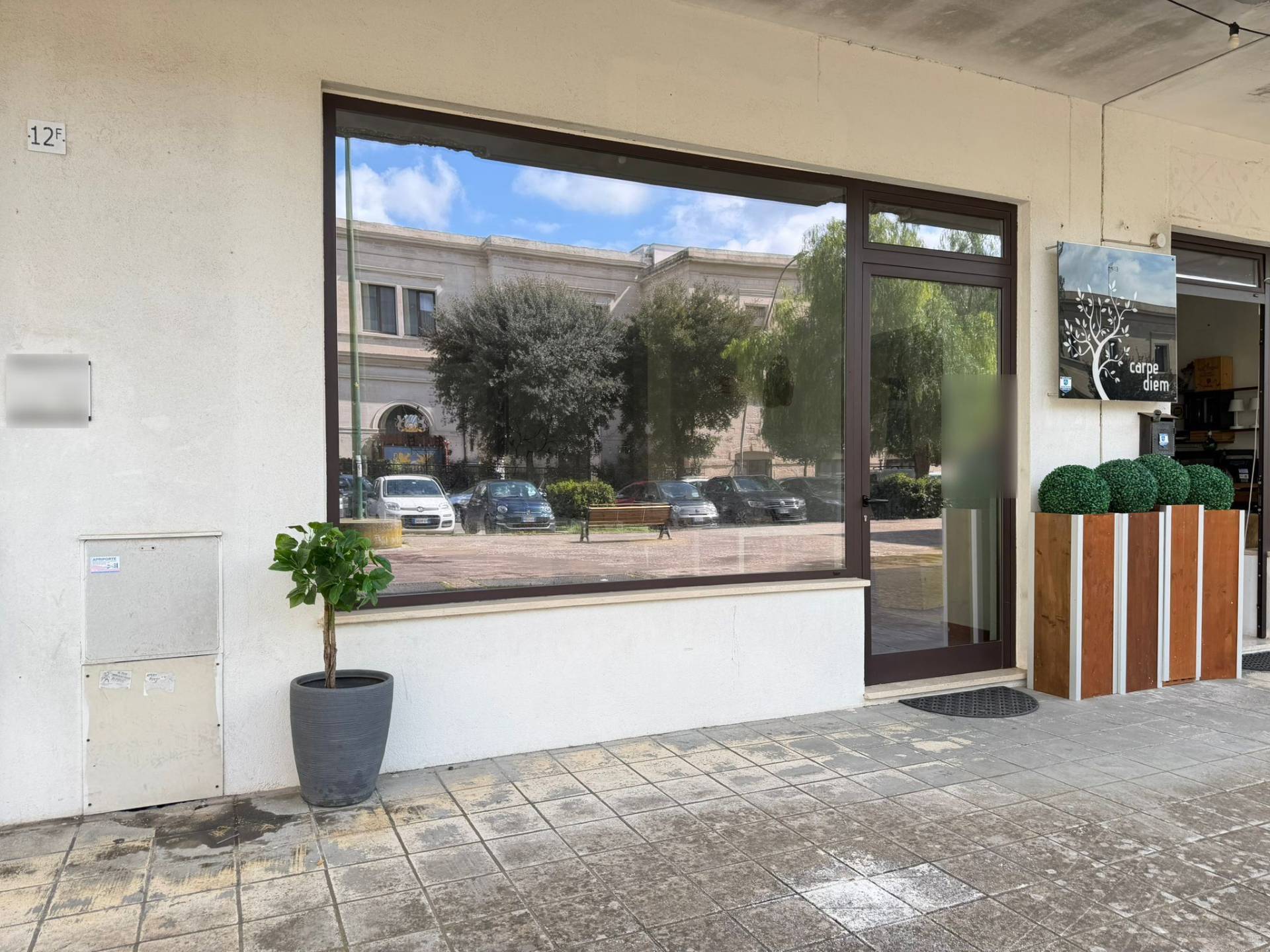Negozio in vendita a Lecce