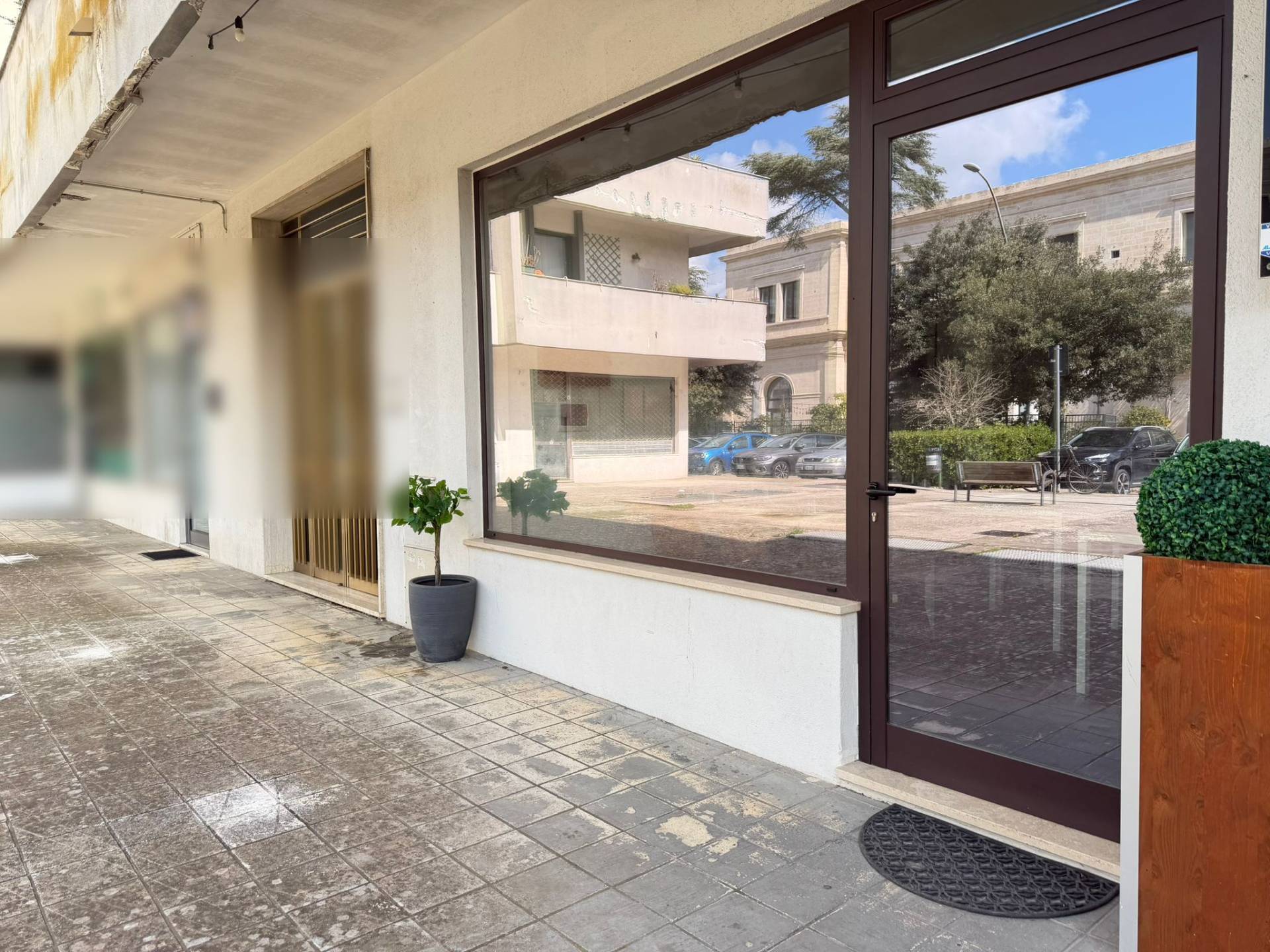 Negozio in vendita a Lecce