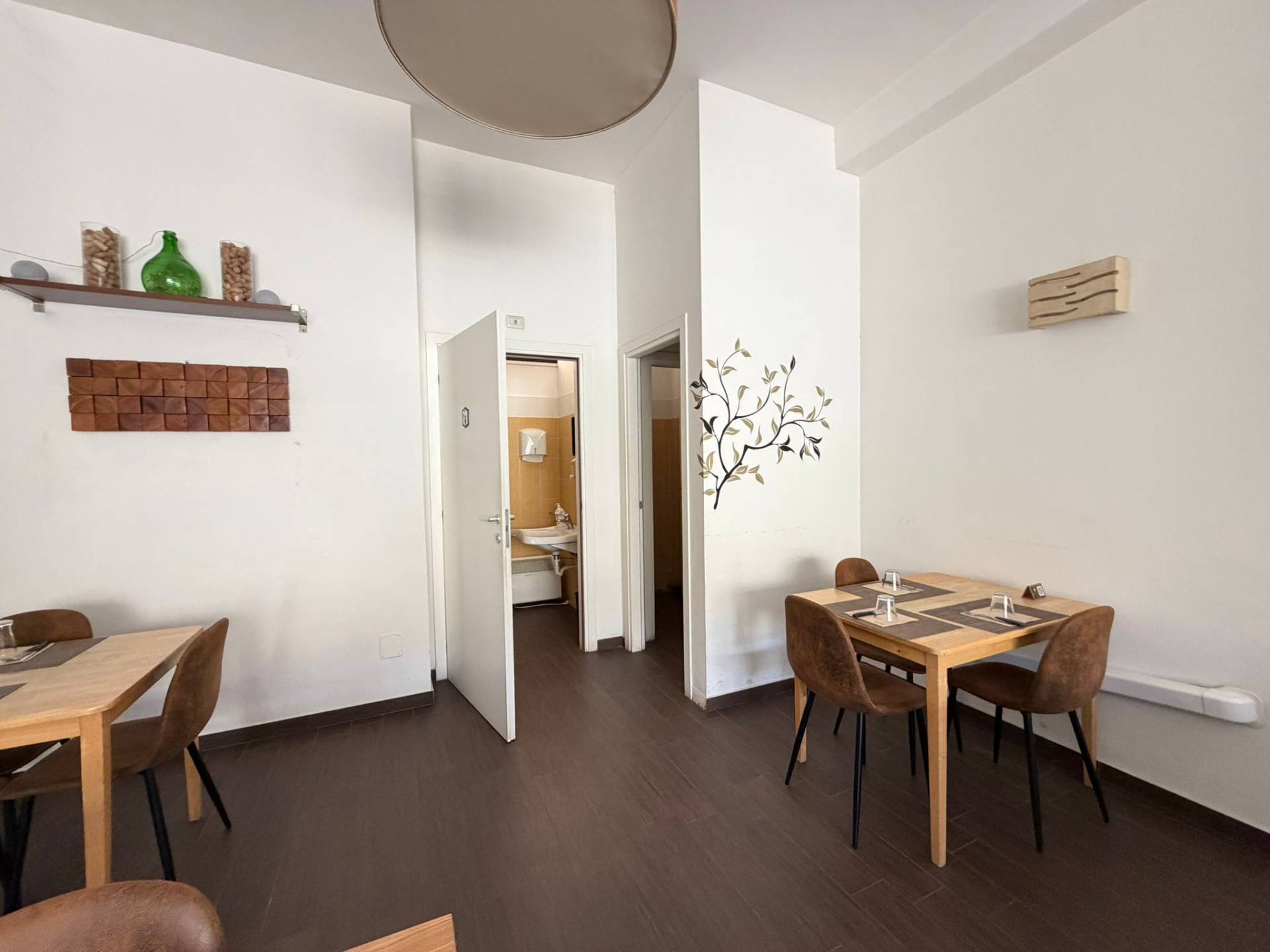 Negozio in vendita a Lecce