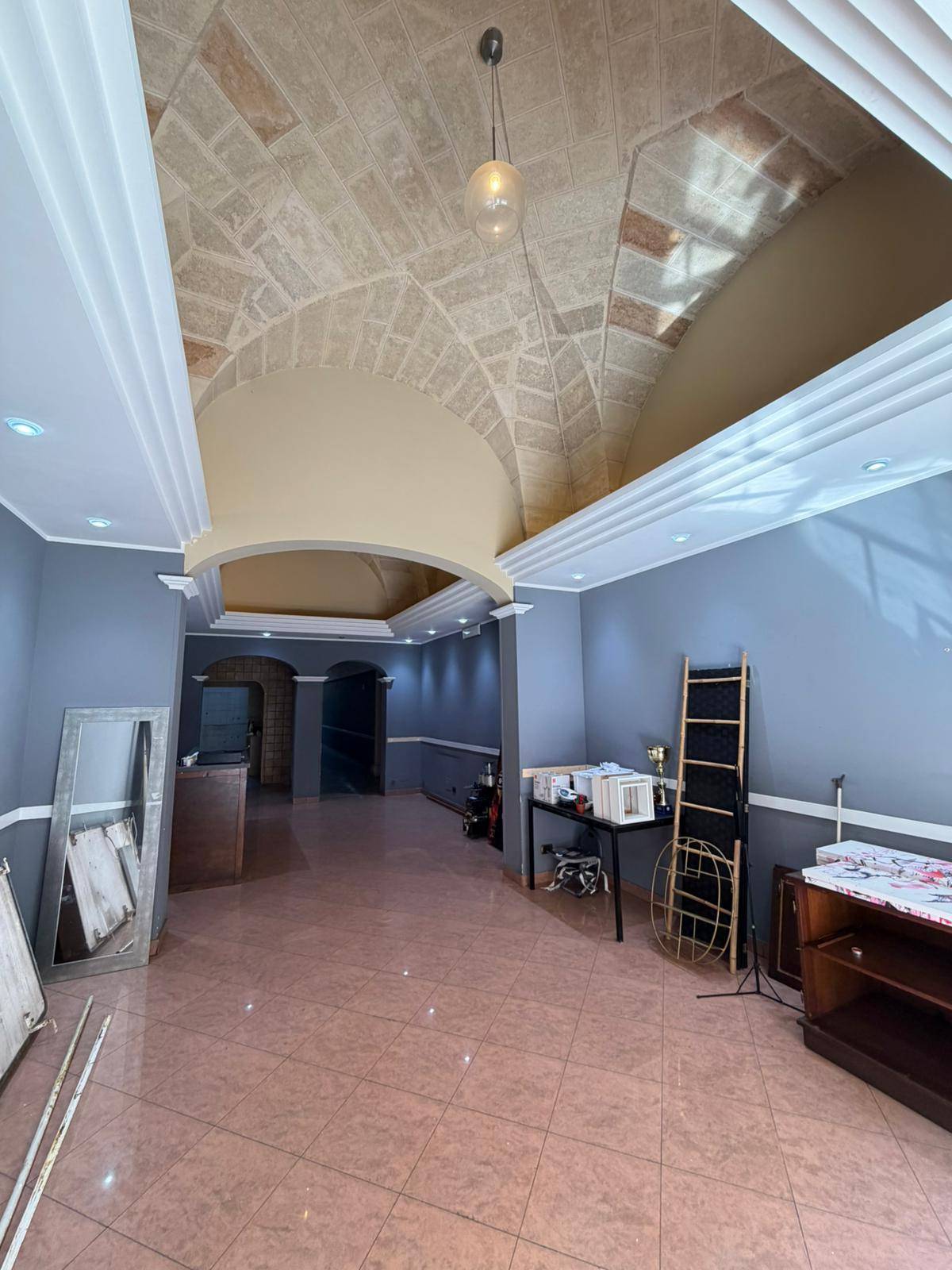 Laboratorio in vendita a Lecce, P. Ariosto