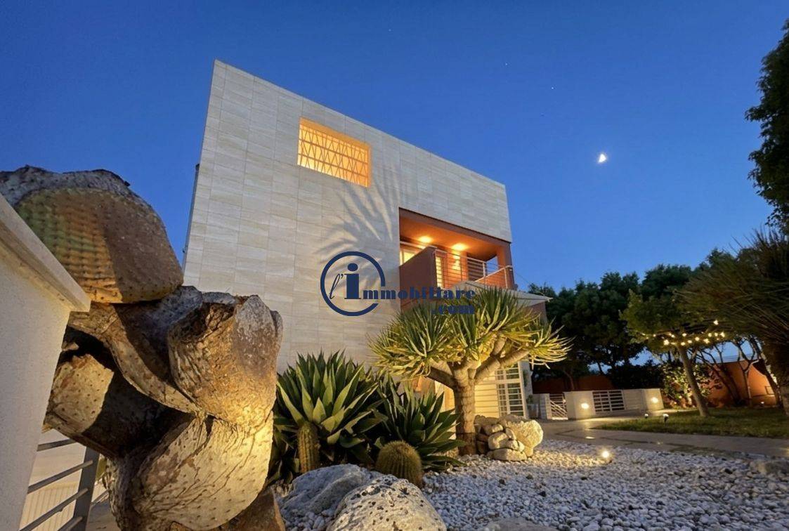 Villa Singola in vendita a Lecce