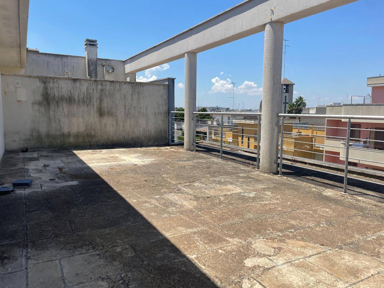 Appartamento in affitto a Lecce, Castromediano