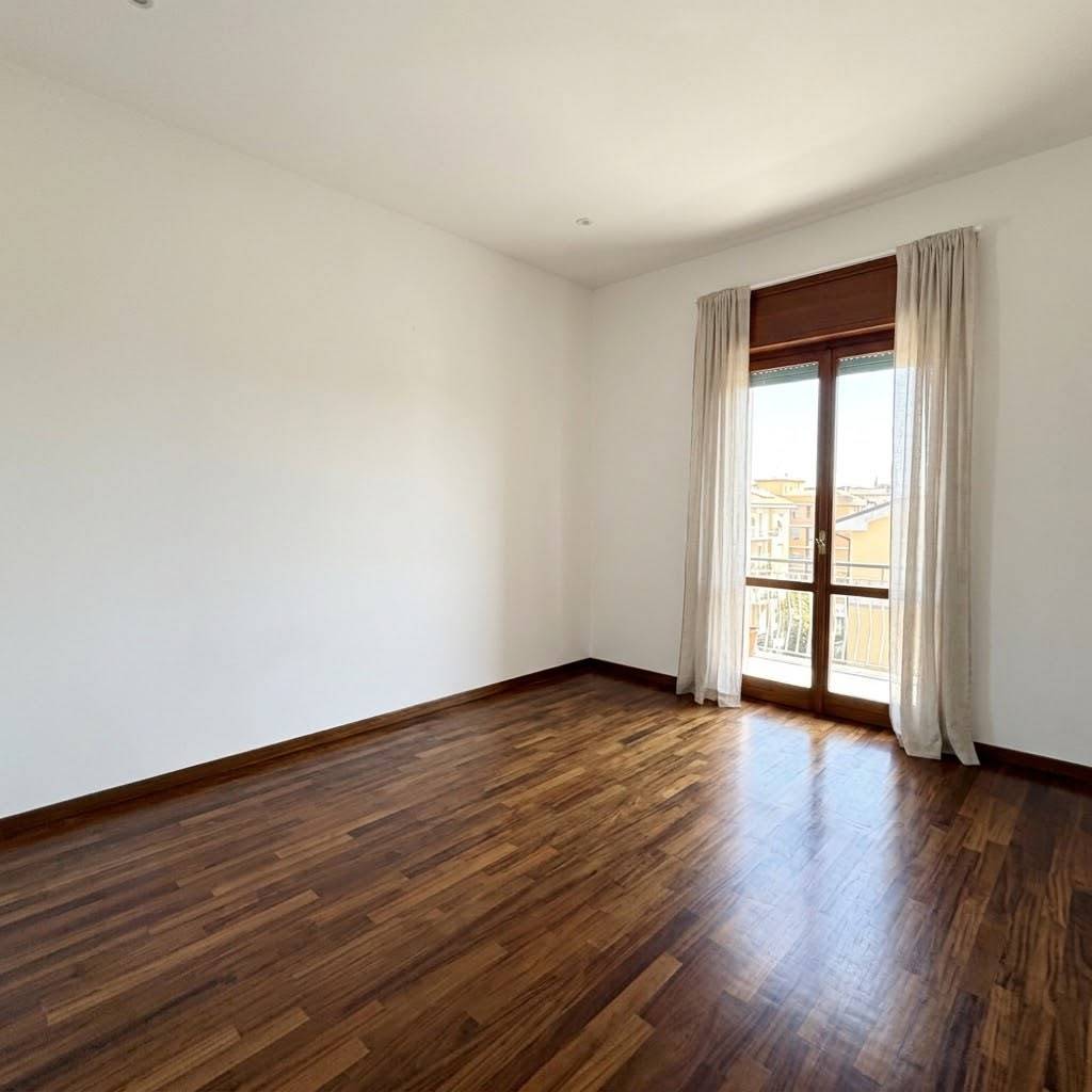 Appartamento in vendita a Lecce, P. Ariosto