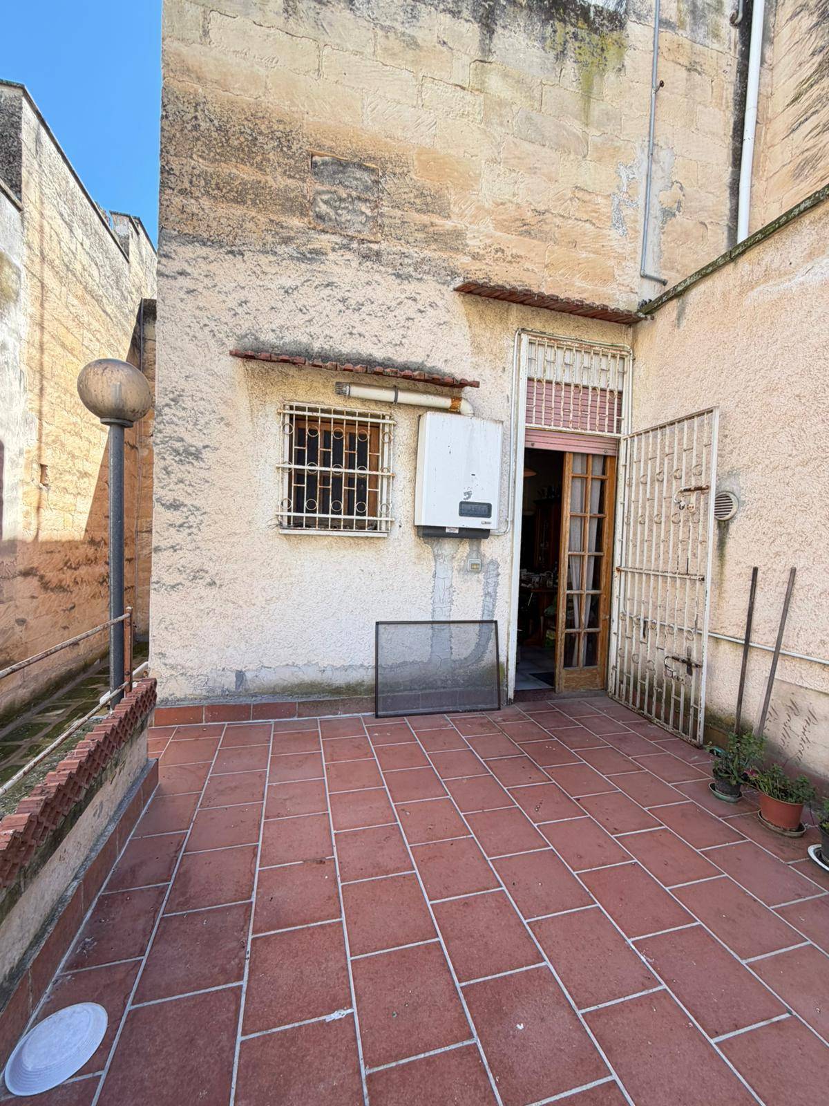 Casa semi indipendente in vendita a Lecce, P. Ariosto
