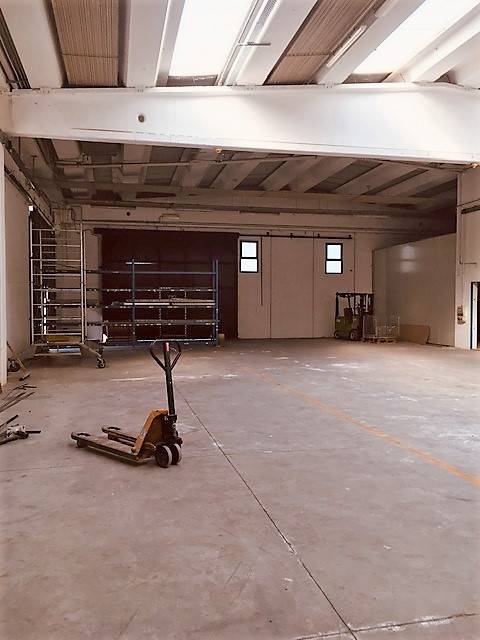 Capannone in affitto a Ferrara, Via Bologna