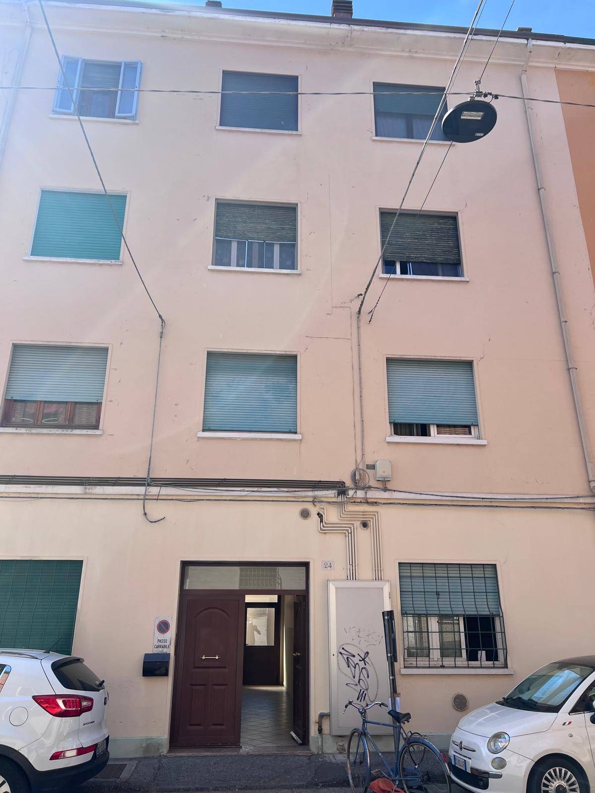 Appartamento in vendita a Ferrara, Centro storico