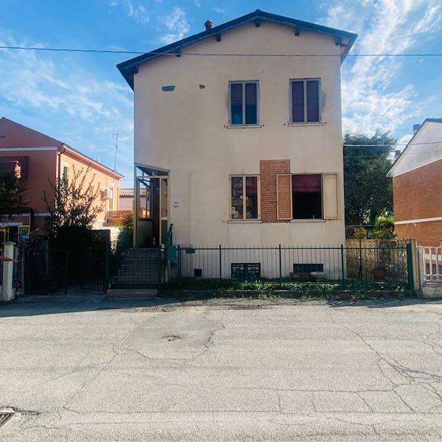casa indipendente in vendita a Ferrara, Porotto-Cassana