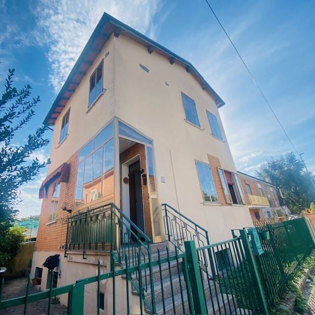 casa indipendente in vendita a Ferrara, Porotto-Cassana