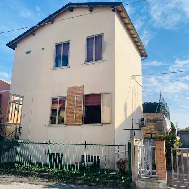 casa indipendente in vendita a Ferrara, Porotto-Cassana