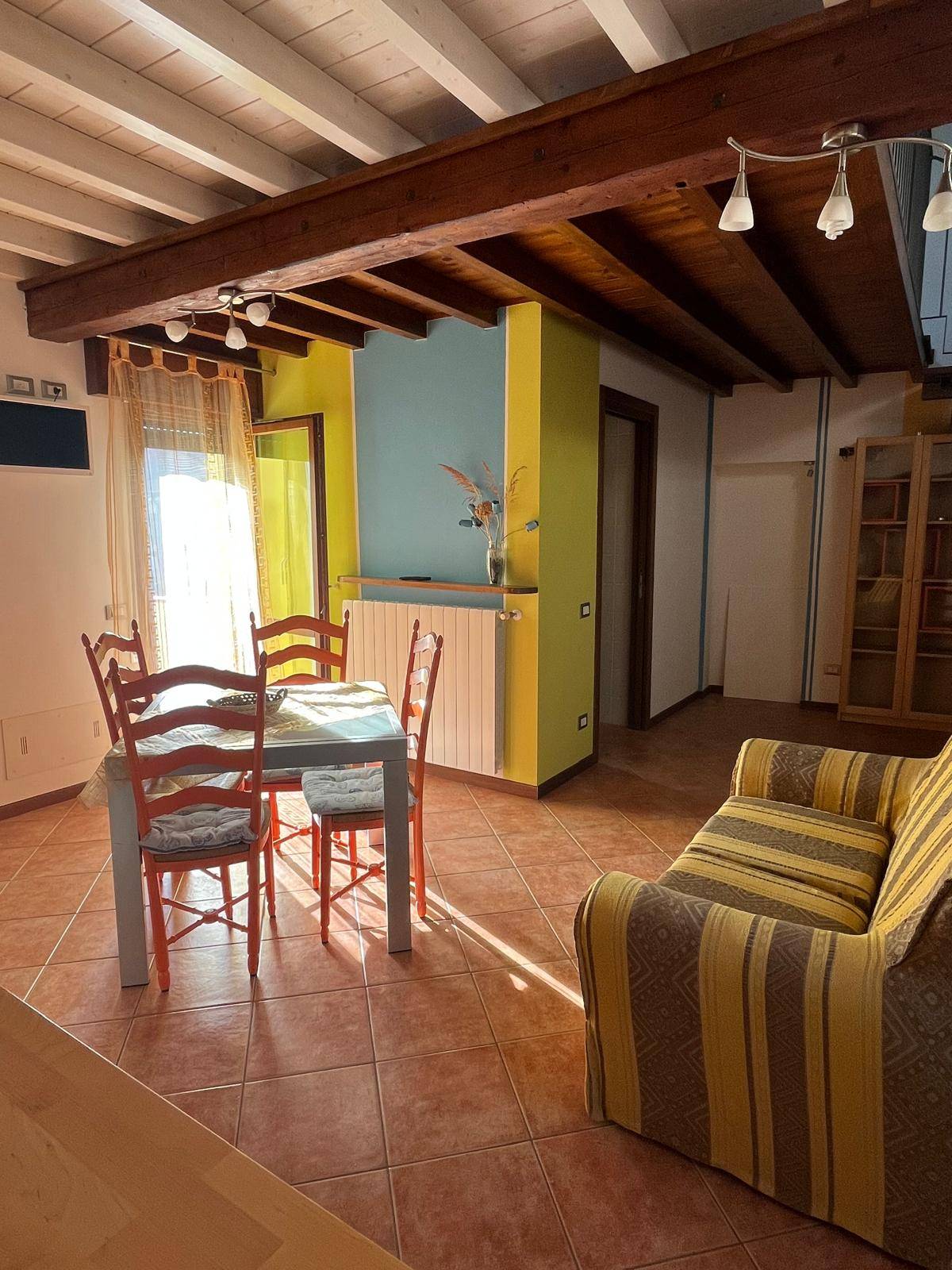 Appartamento in affitto a Ferrara, Centro storico