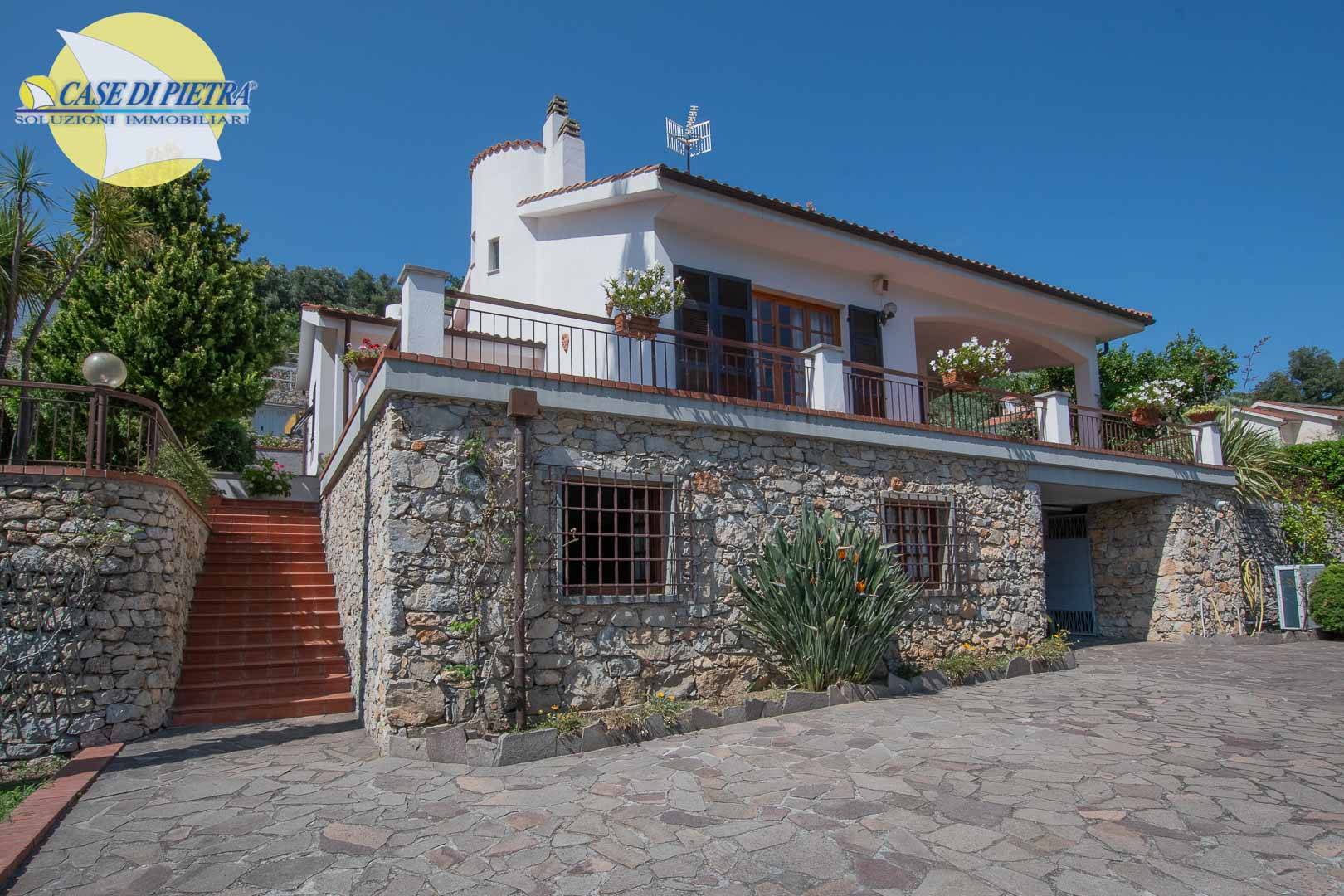 Villa in vendita a Giustenice