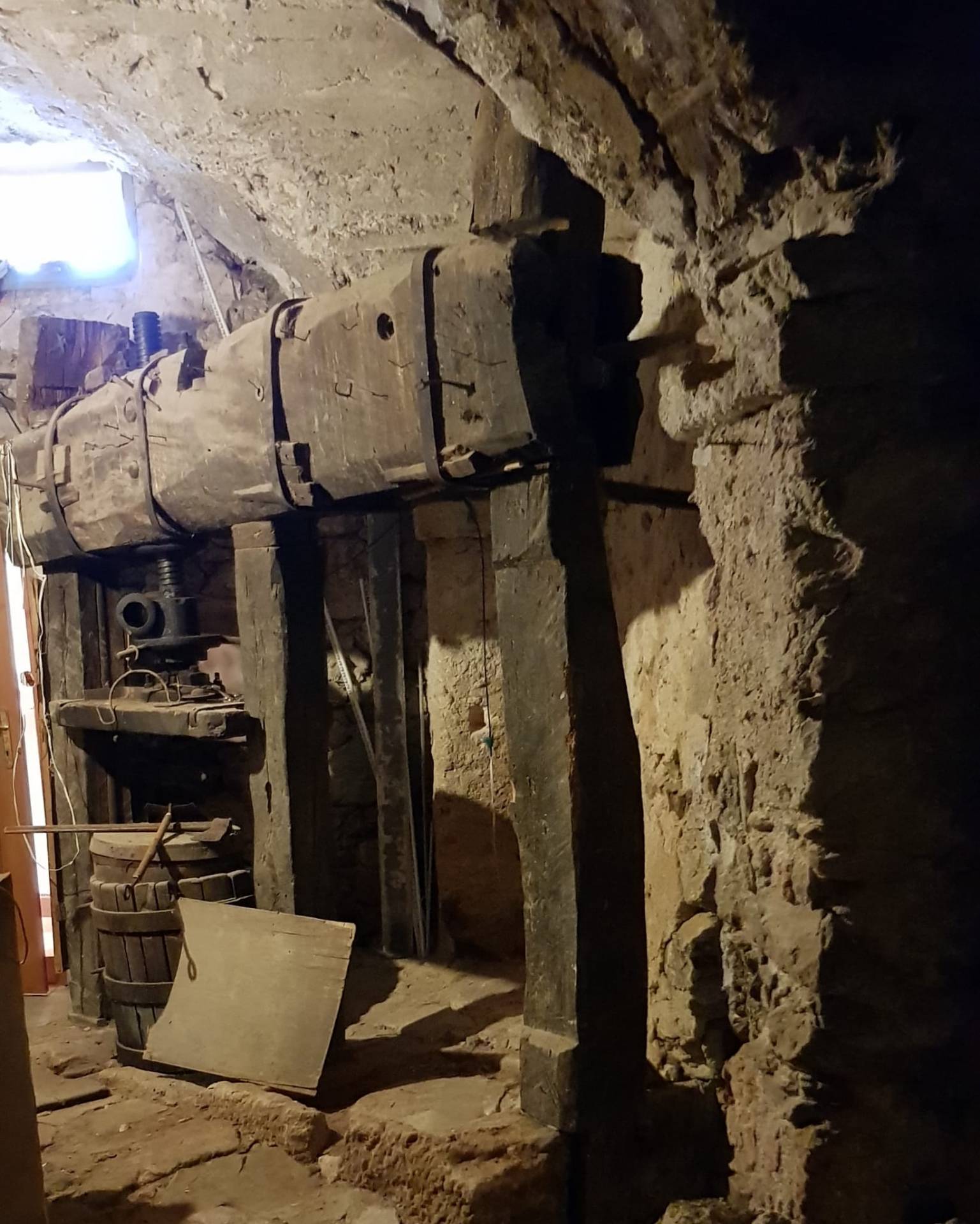 Rustico casale in vendita a Borgio Verezzi, Roccaro