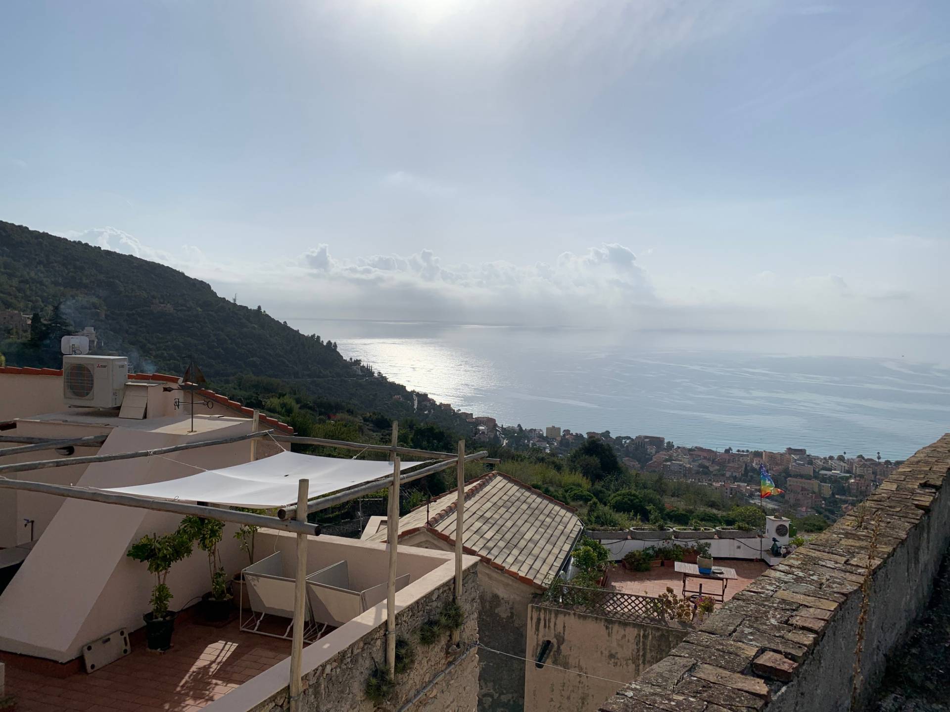 Rustico casale in vendita a Borgio Verezzi, Roccaro
