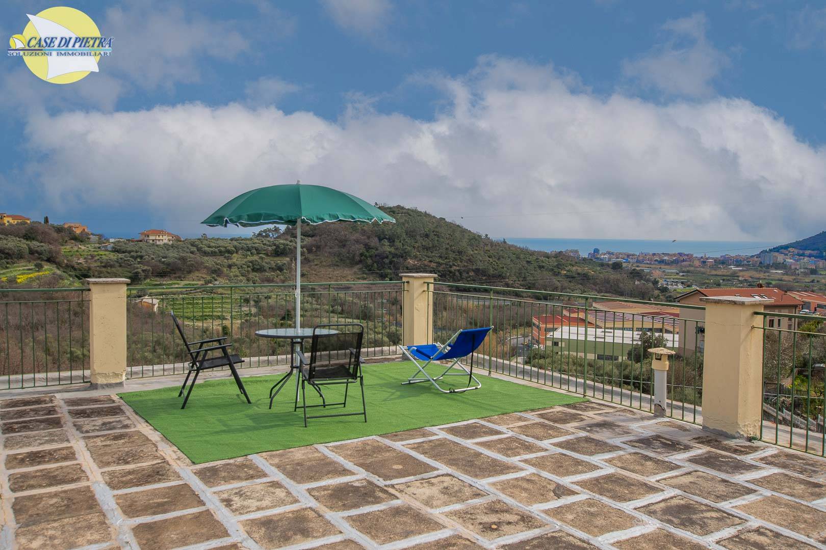 Appartamento di ampia metratura in vendita a Boissano