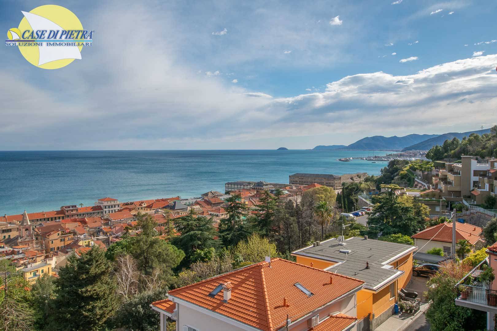 Trilocale in vendita a Pietra Ligure