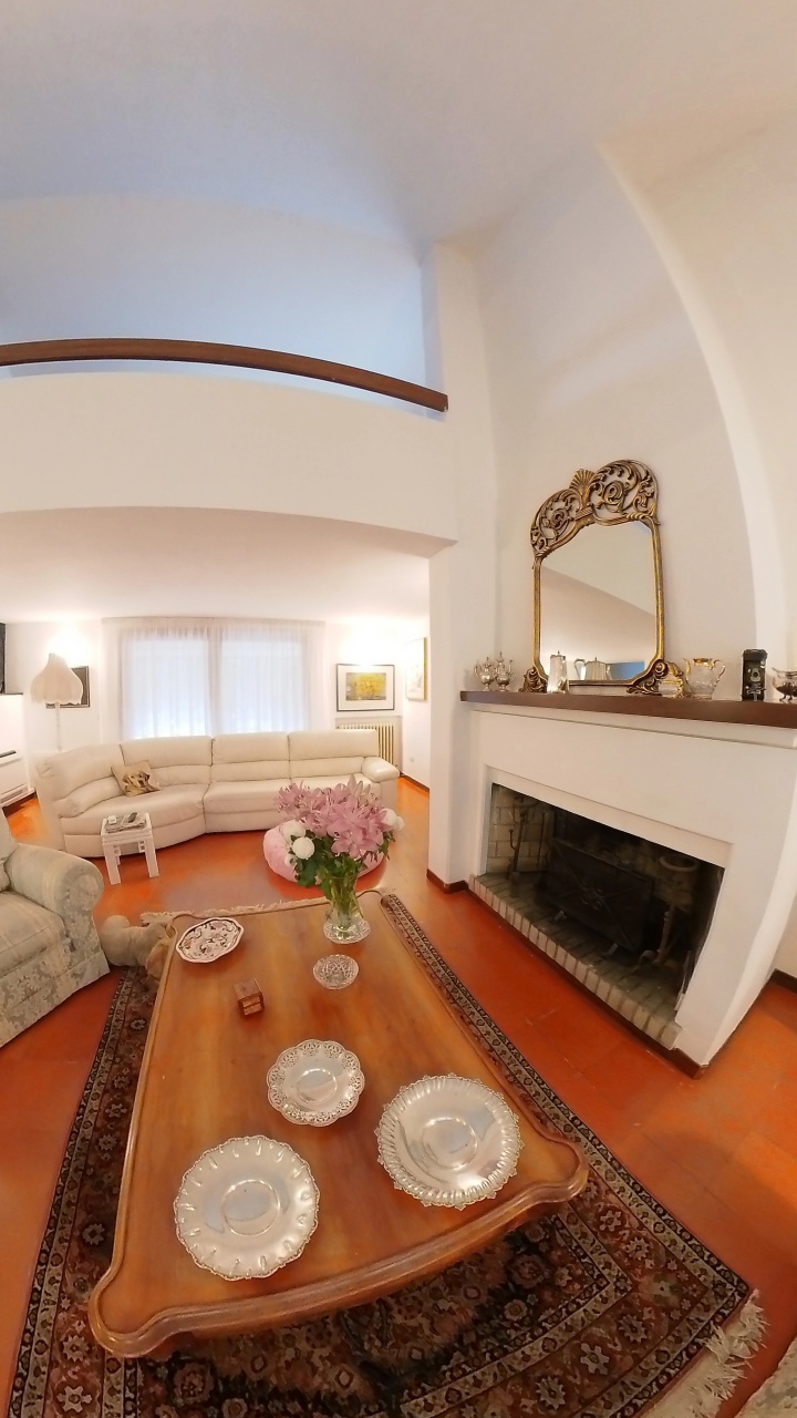 Villa con giardino in via vesuvio, Grosseto