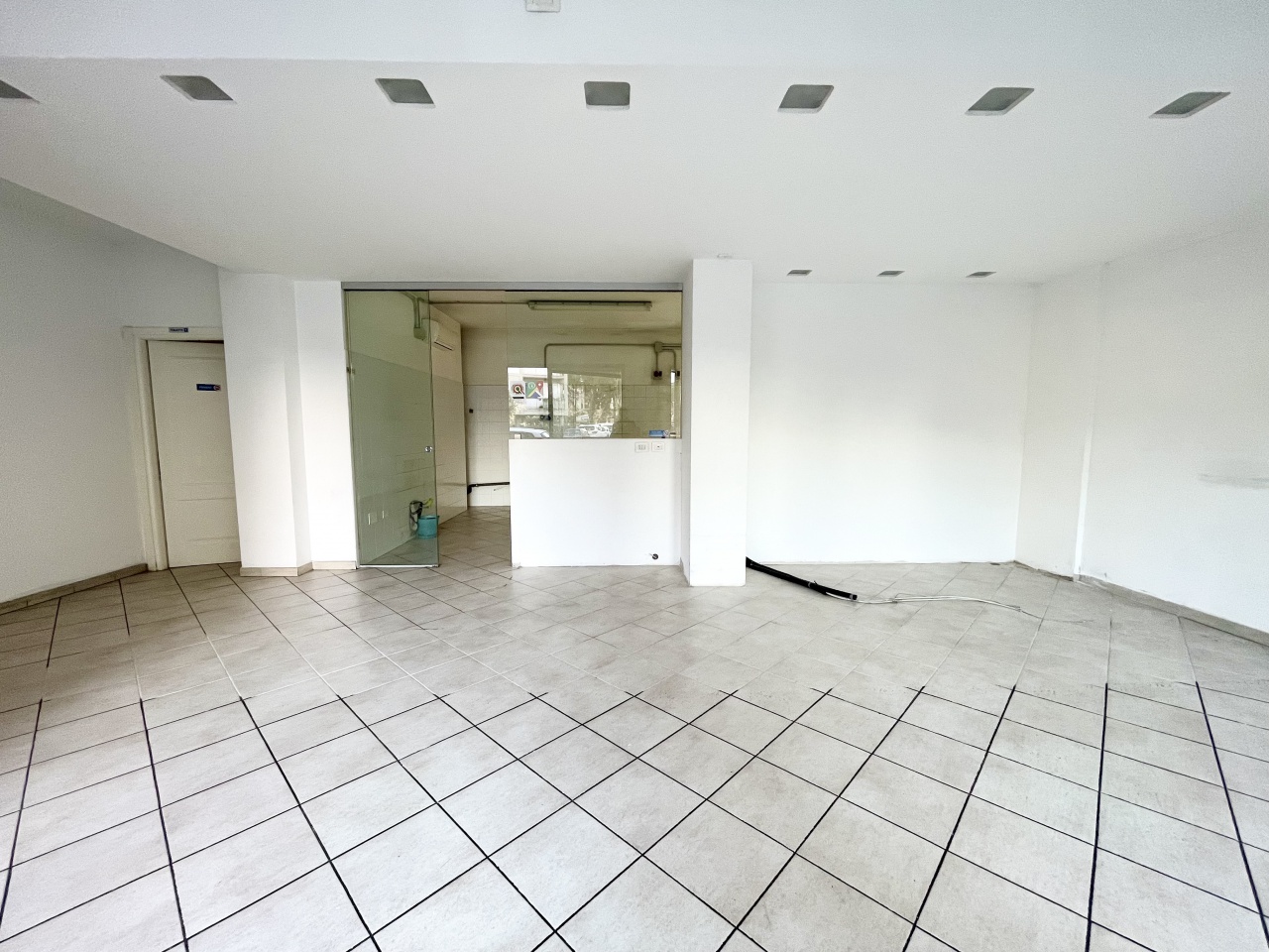 Attivit� commerciale con giardino in via giusti, Grosseto