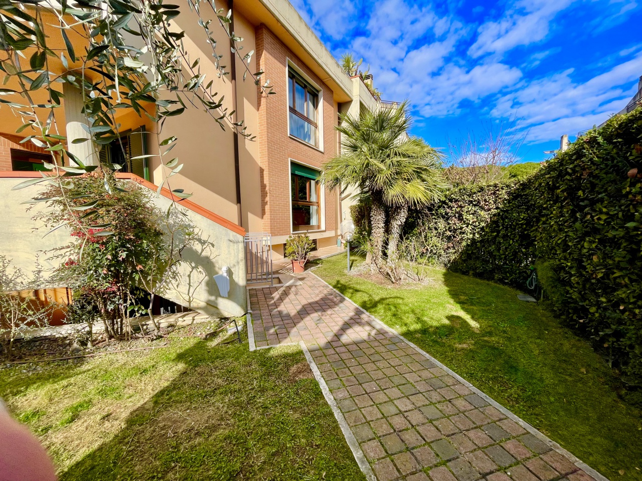 Casa indipendente con giardino in via pancole, Grosseto