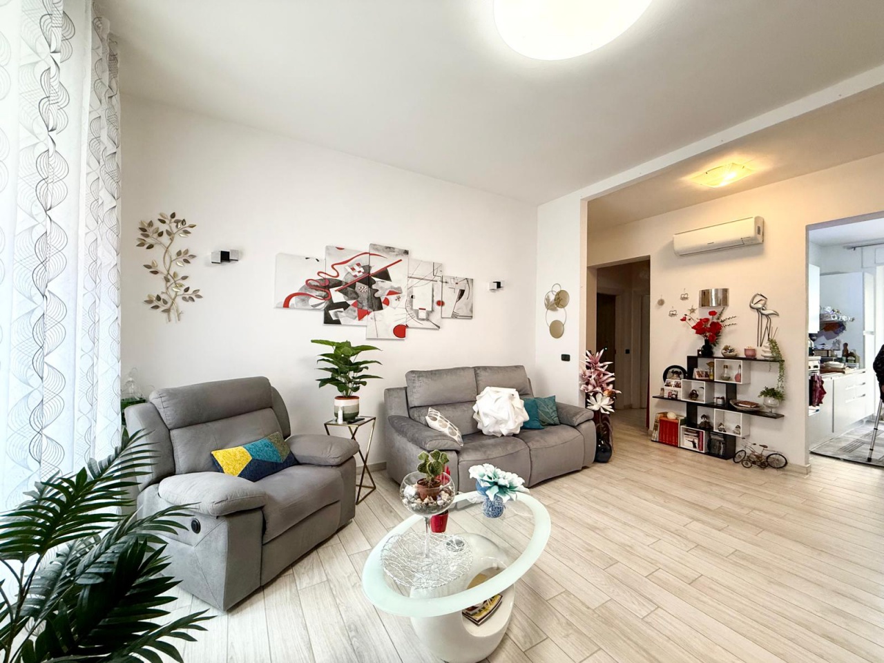 Quadrilocale con terrazzo in via lombardia, Grosseto