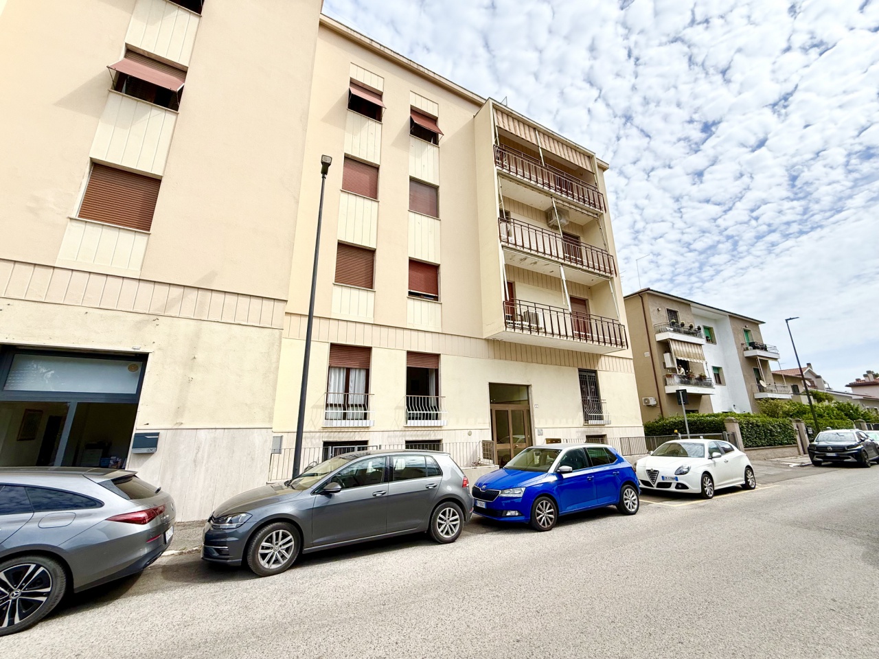 Quadrilocale da ristrutturare in via felsinea, Grosseto