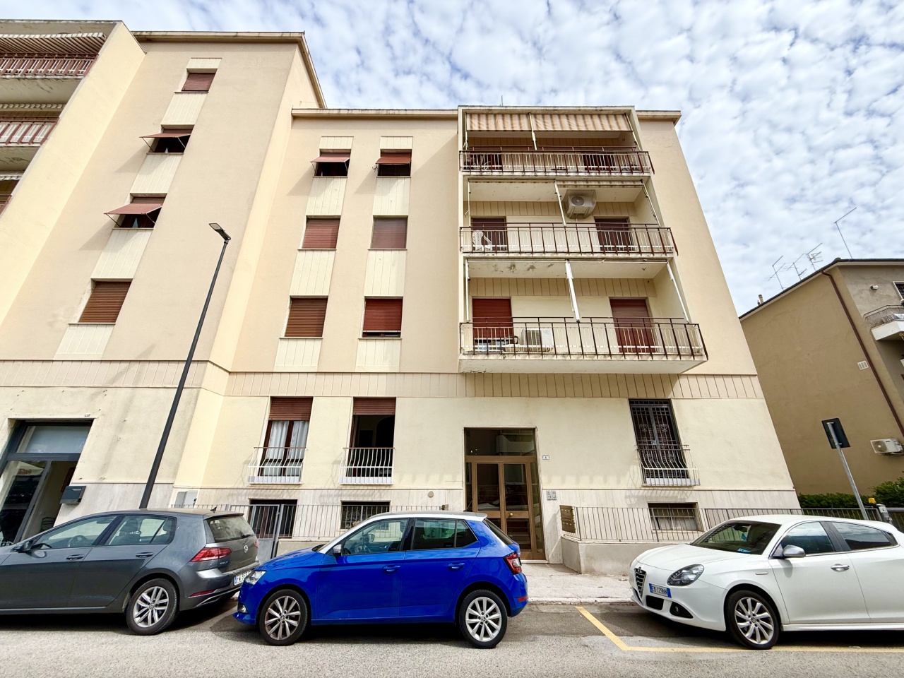 Quadrilocale da ristrutturare in via felsinea, Grosseto