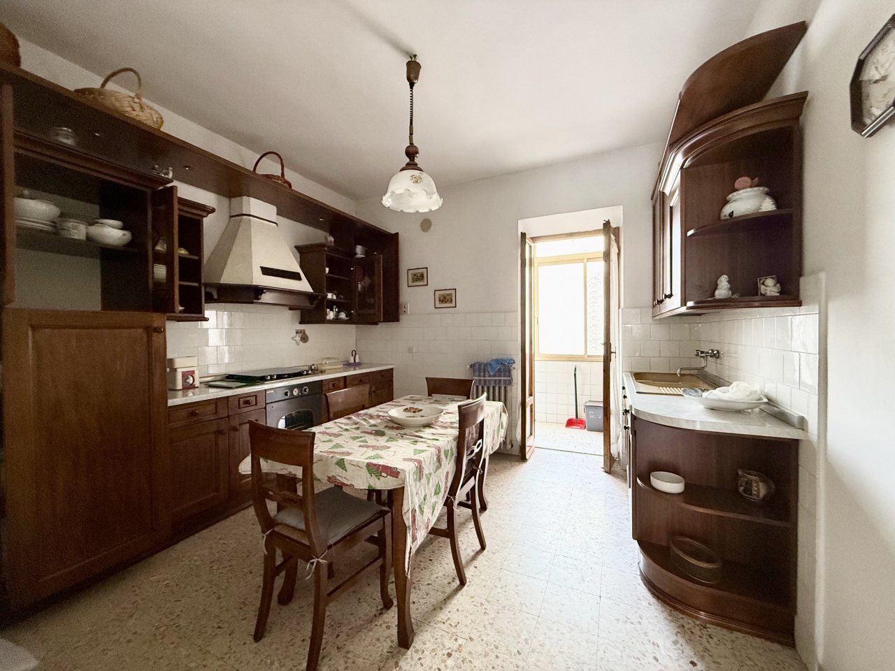 Quadrilocale da ristrutturare in via felsinea, Grosseto