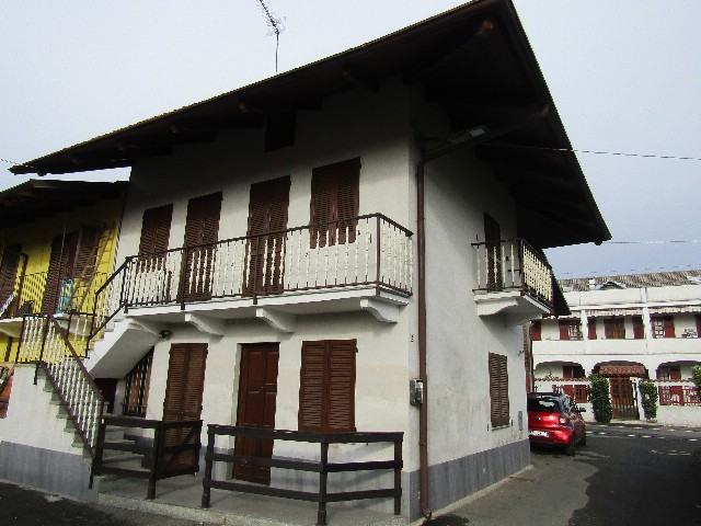 Casa indipendente con giardino a Vauda Canavese