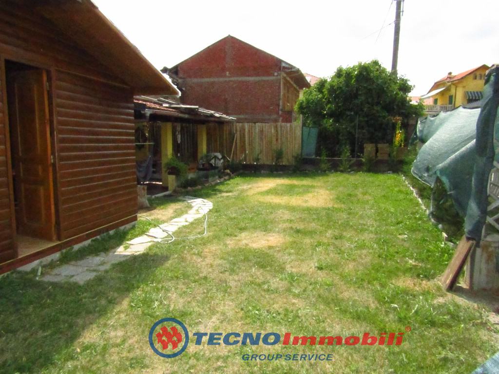 Casa indipendente con giardino a Corio