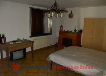 Casa indipendente con giardino a Corio