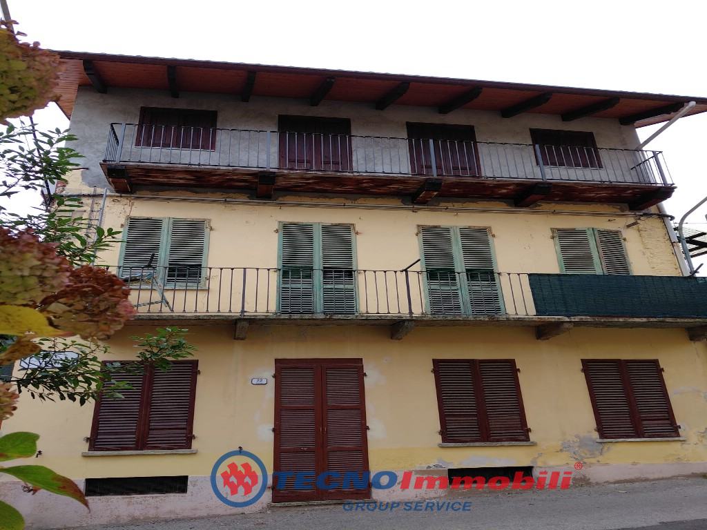 Casa indipendente da ristrutturare a Corio