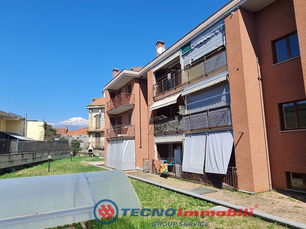 Trilocale con box a Favria