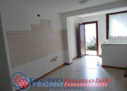 Trilocale con box a Aosta