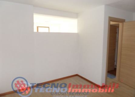Trilocale con box a Aosta