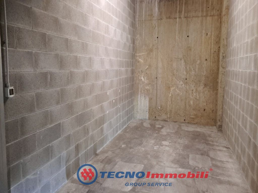 Posto auto coperto con box a Settimo Torinese