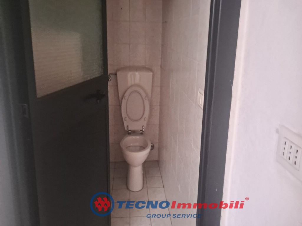 Magazzino in vendita a Settimo Torinese