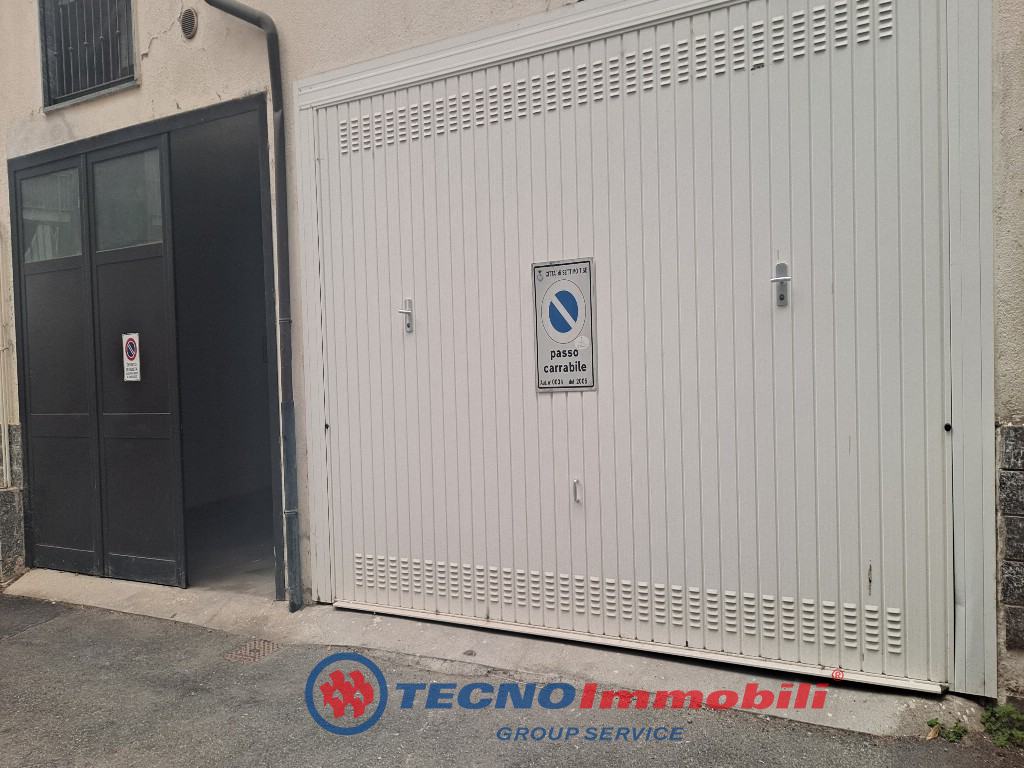 Magazzino in vendita a Settimo Torinese