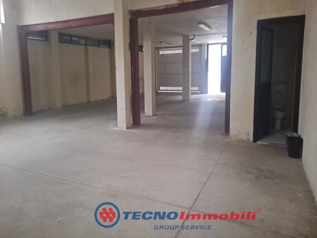 Magazzino in vendita a Settimo Torinese