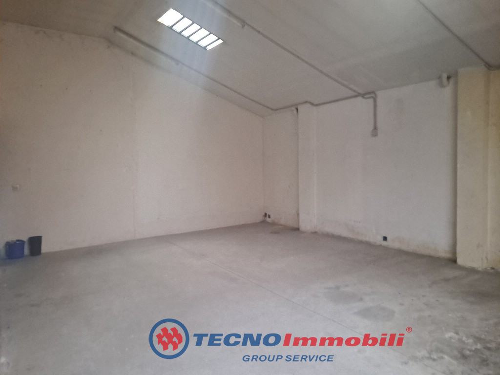 Magazzino in vendita a Settimo Torinese