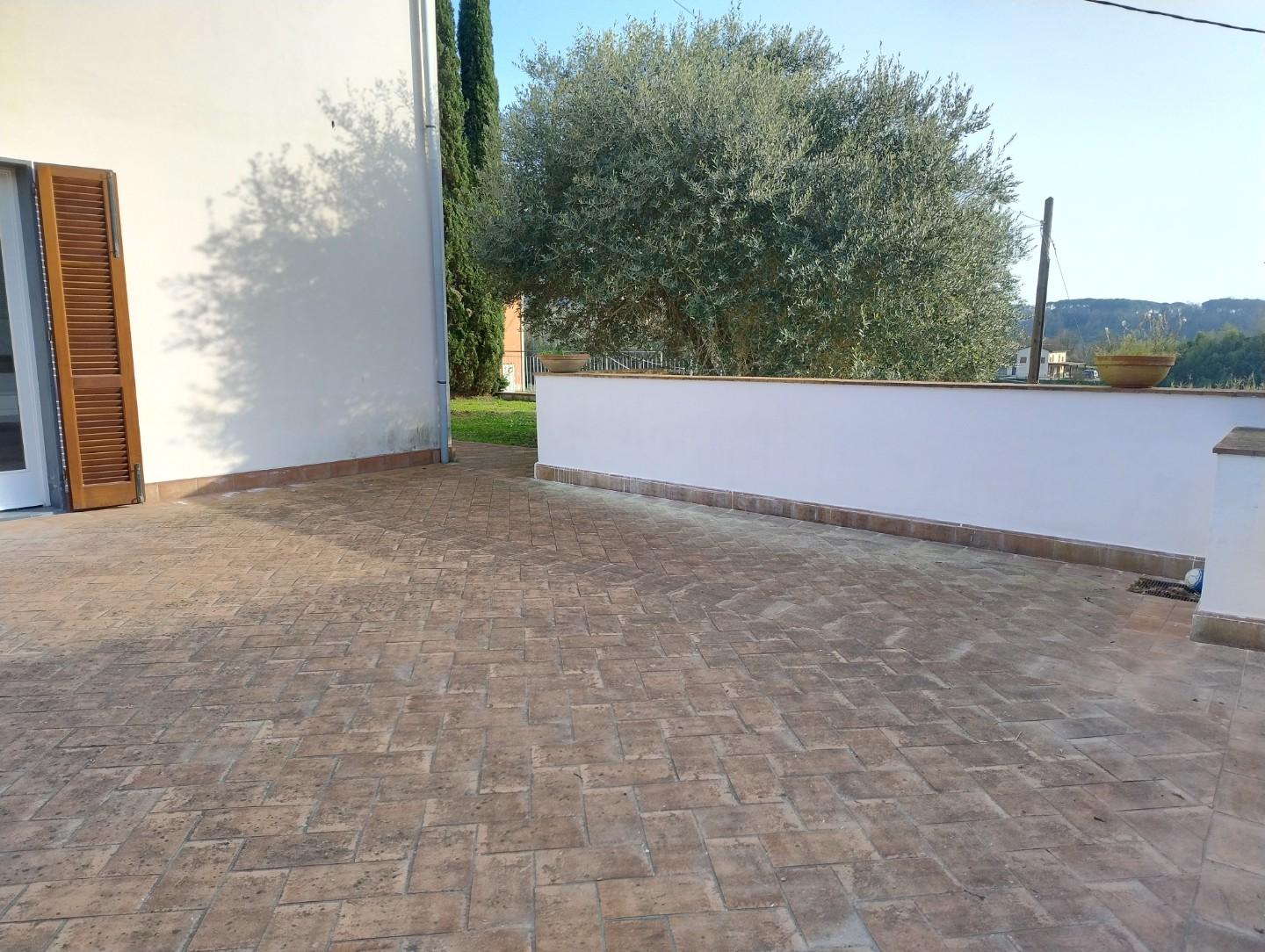 Quadrilocale con giardino, Montopoli in Val d'Arno marti