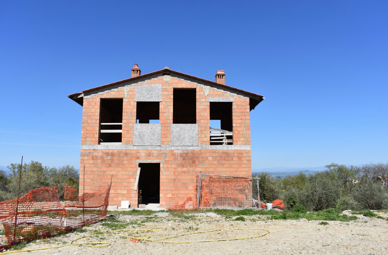 Casa indipendente con giardino a Gambassi Terme