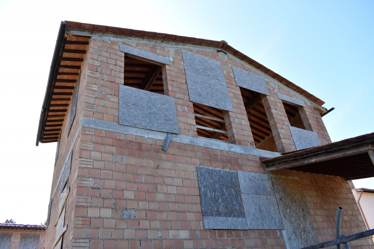 Casa indipendente con giardino a Gambassi Terme