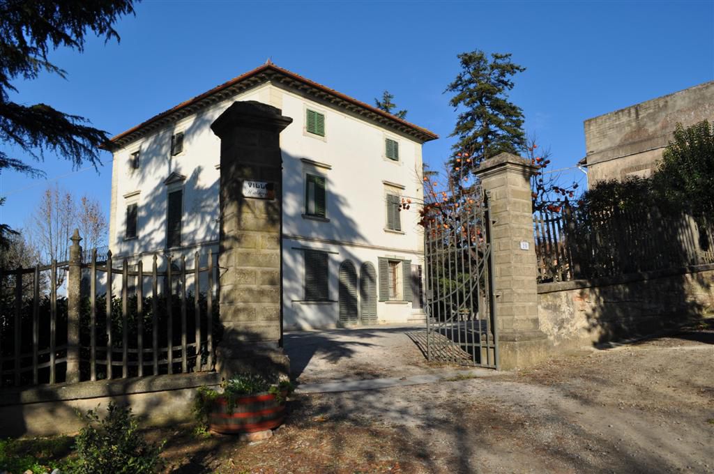 Villa con giardino a Castelfiorentino