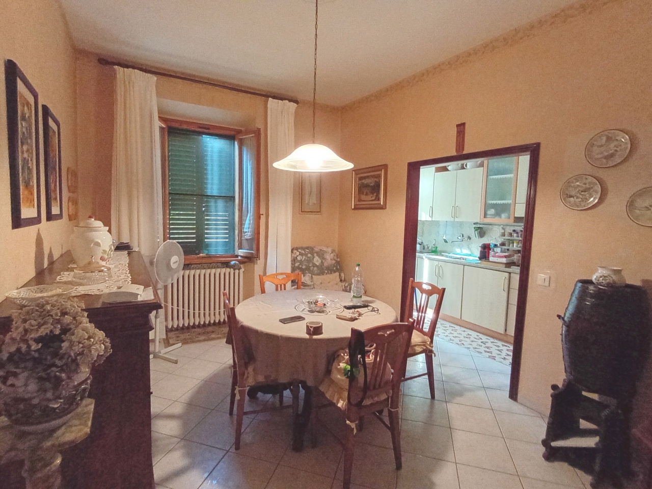Quadrilocale in vendita a Gambassi Terme