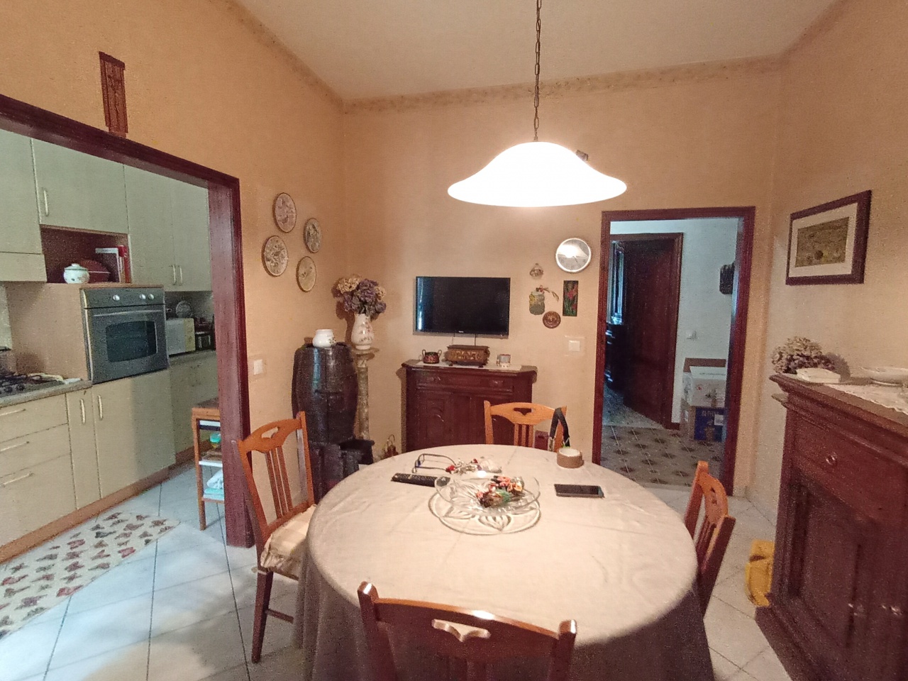 Quadrilocale in vendita a Gambassi Terme