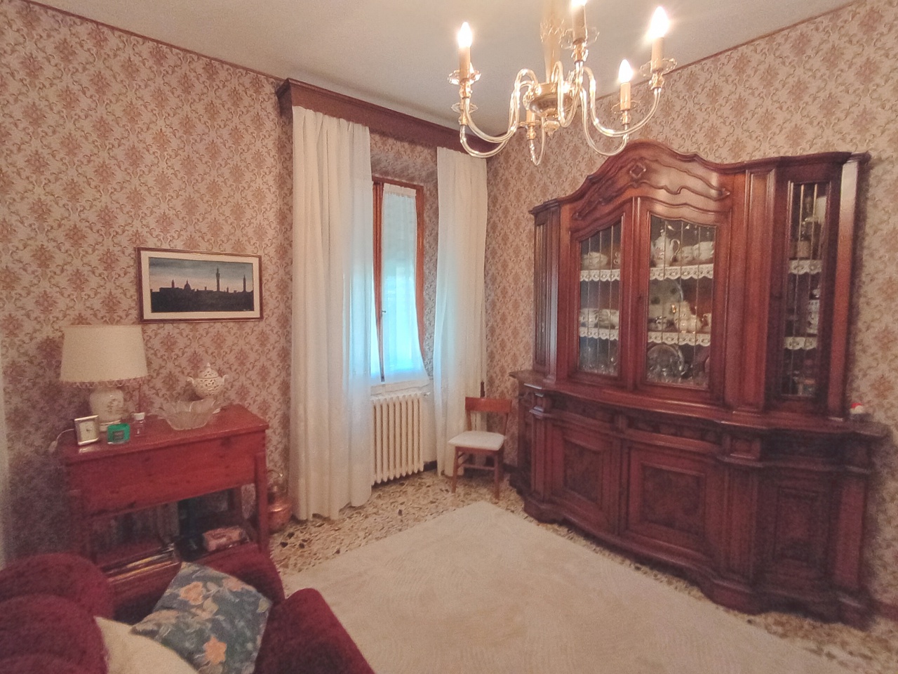 Quadrilocale in vendita a Gambassi Terme