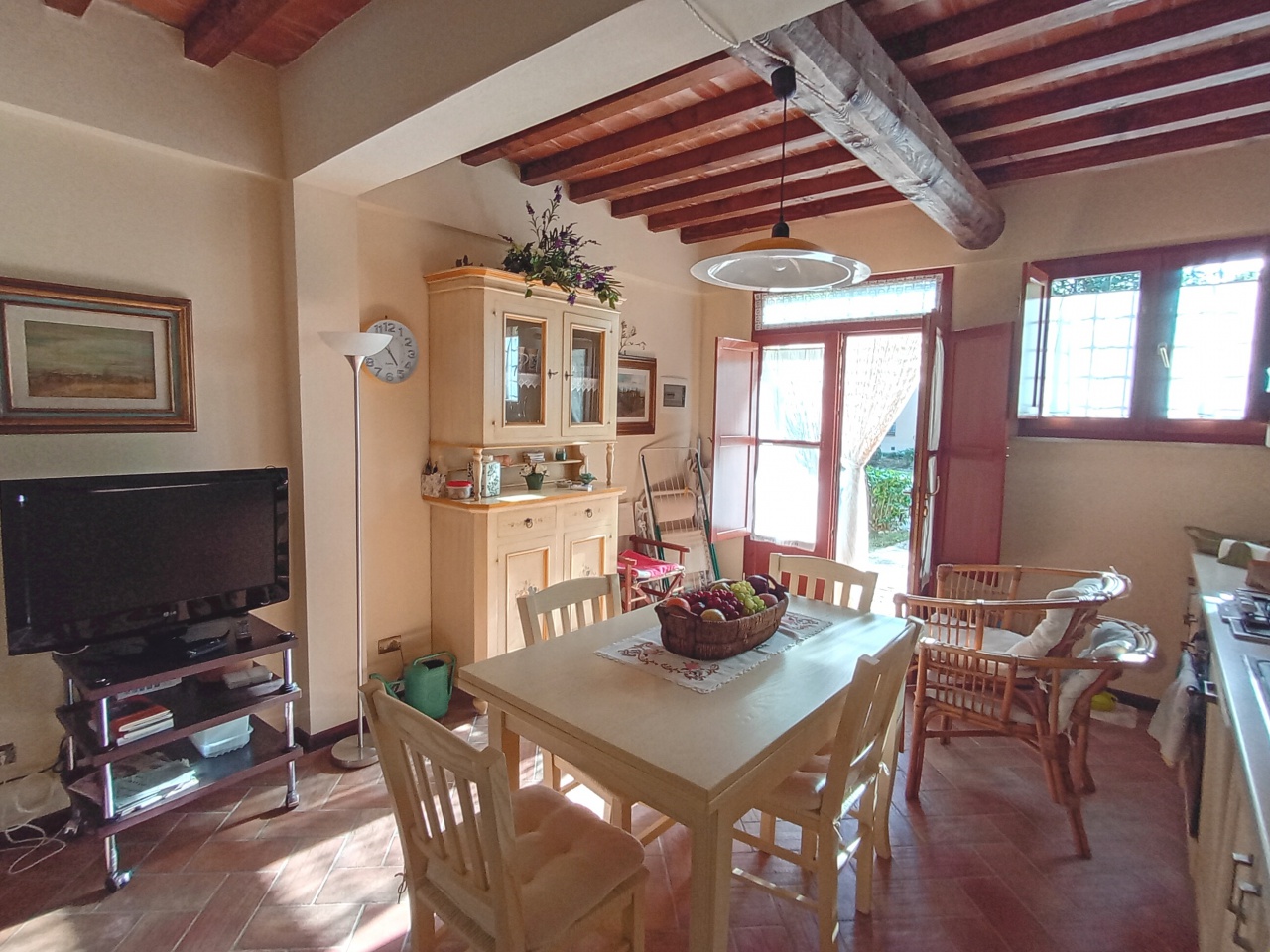 Bilocale in vendita a Gambassi Terme